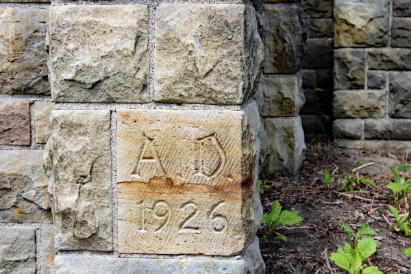 1926e-cornerstone.jpg