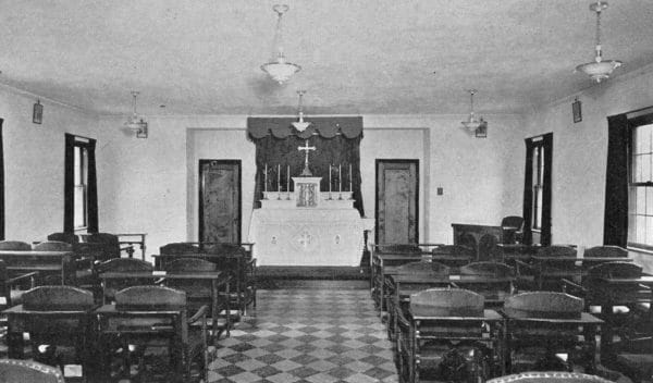 1936b-Chapel.jpg